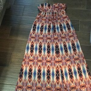 Beautiful Nicole dress size 4